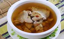 夏天吃鸽子好吗 夏天吃鸽子有什么好处