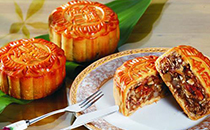 月饼为什么会塌 做月饼枧水放多了好吗
