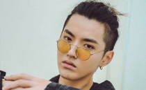 菠萝头发型适合什么人 吴亦凡菠萝头同款发型图片