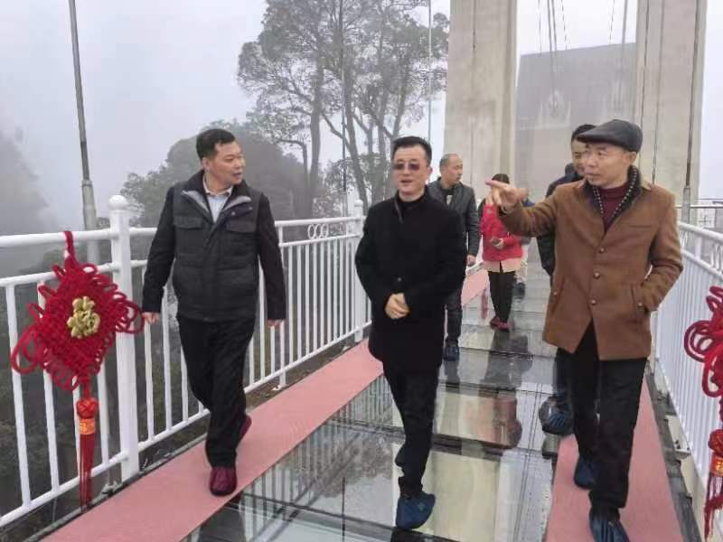 深圳市慢性病防治研究会带队赴江西安远县考察调研